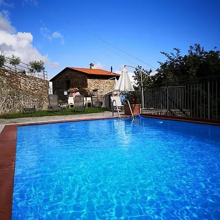 La Casina Con Giardino Holiday home Quaratica